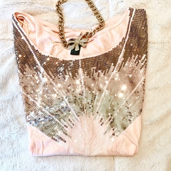 H&M NWOT blush colored sequin top - Picture 2 of 5